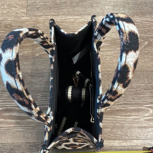 mini leopard purse NWOT - Picture 10 of 11